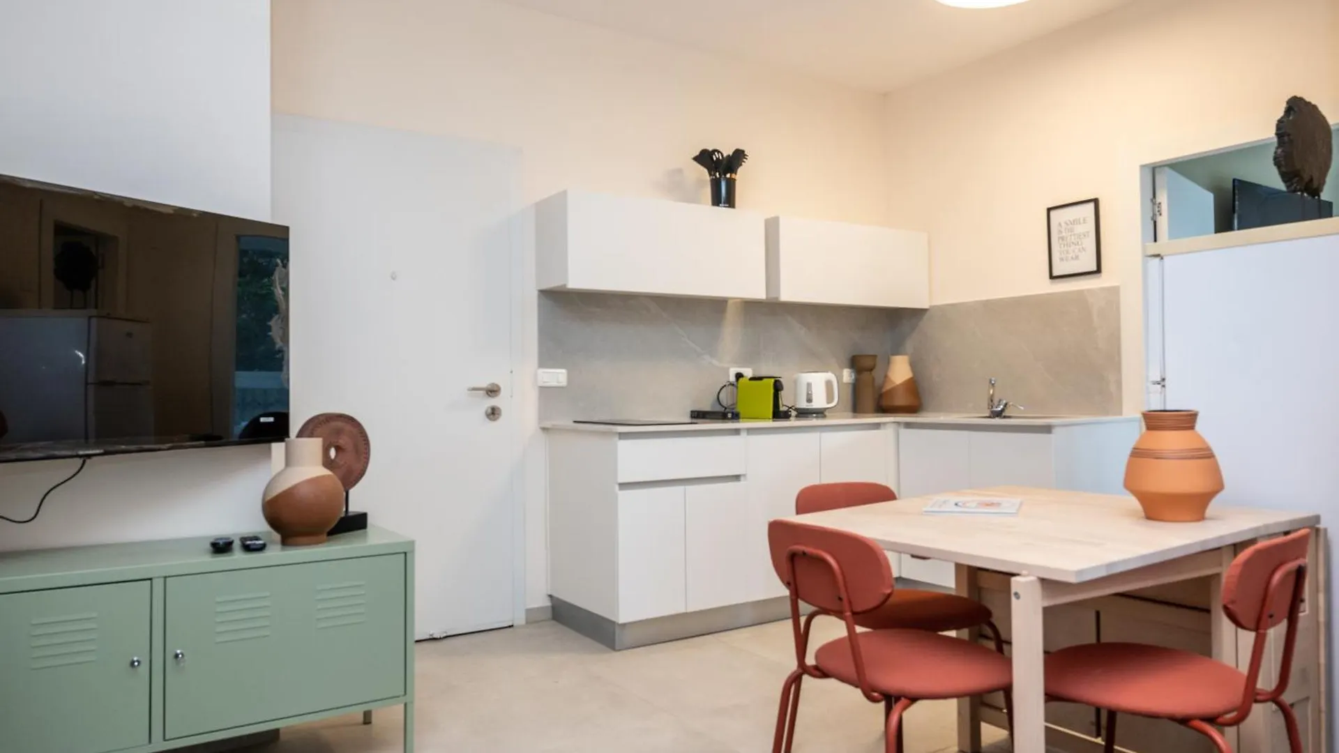 Eshkol Housing Haifa-Disraeli Urban & Business Boutique Apartments Complex